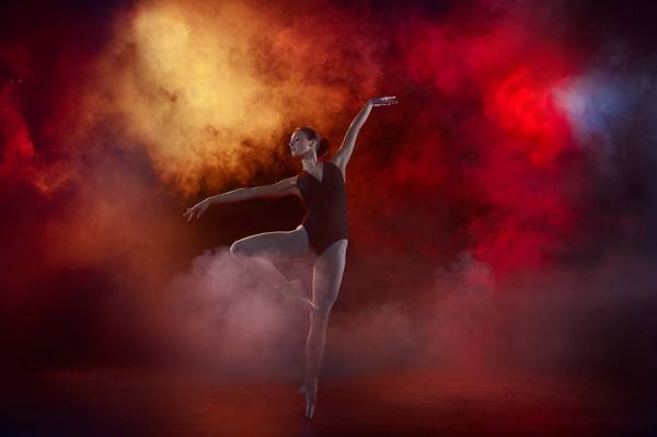Photograph Karan Kapoor Ballet Dancer on One Eyeland